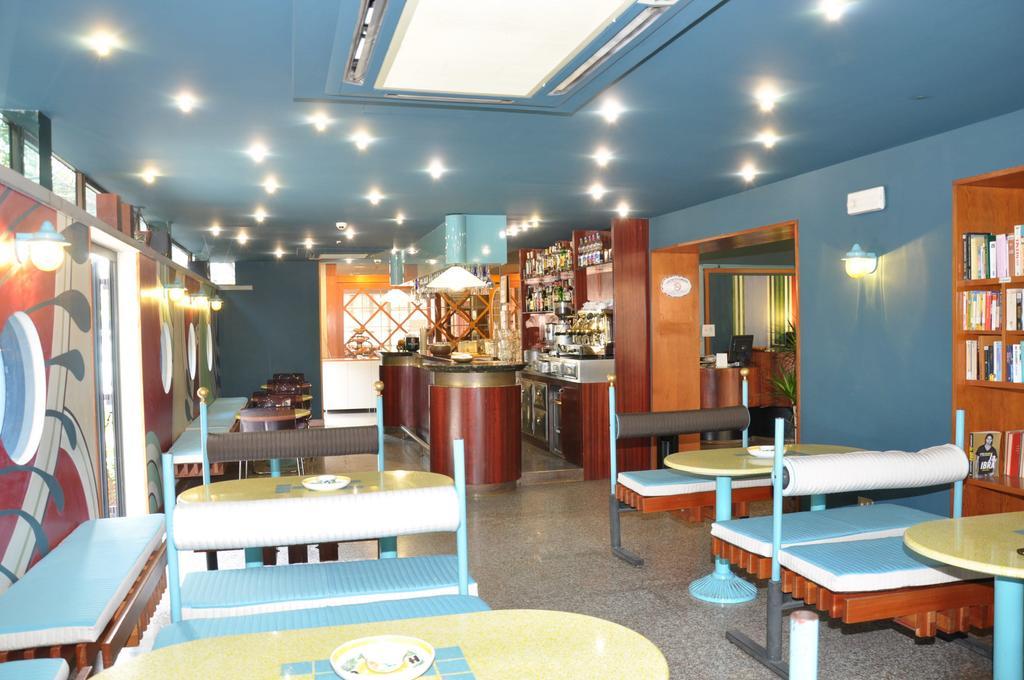 Hotel Carol 리미니 외부 사진